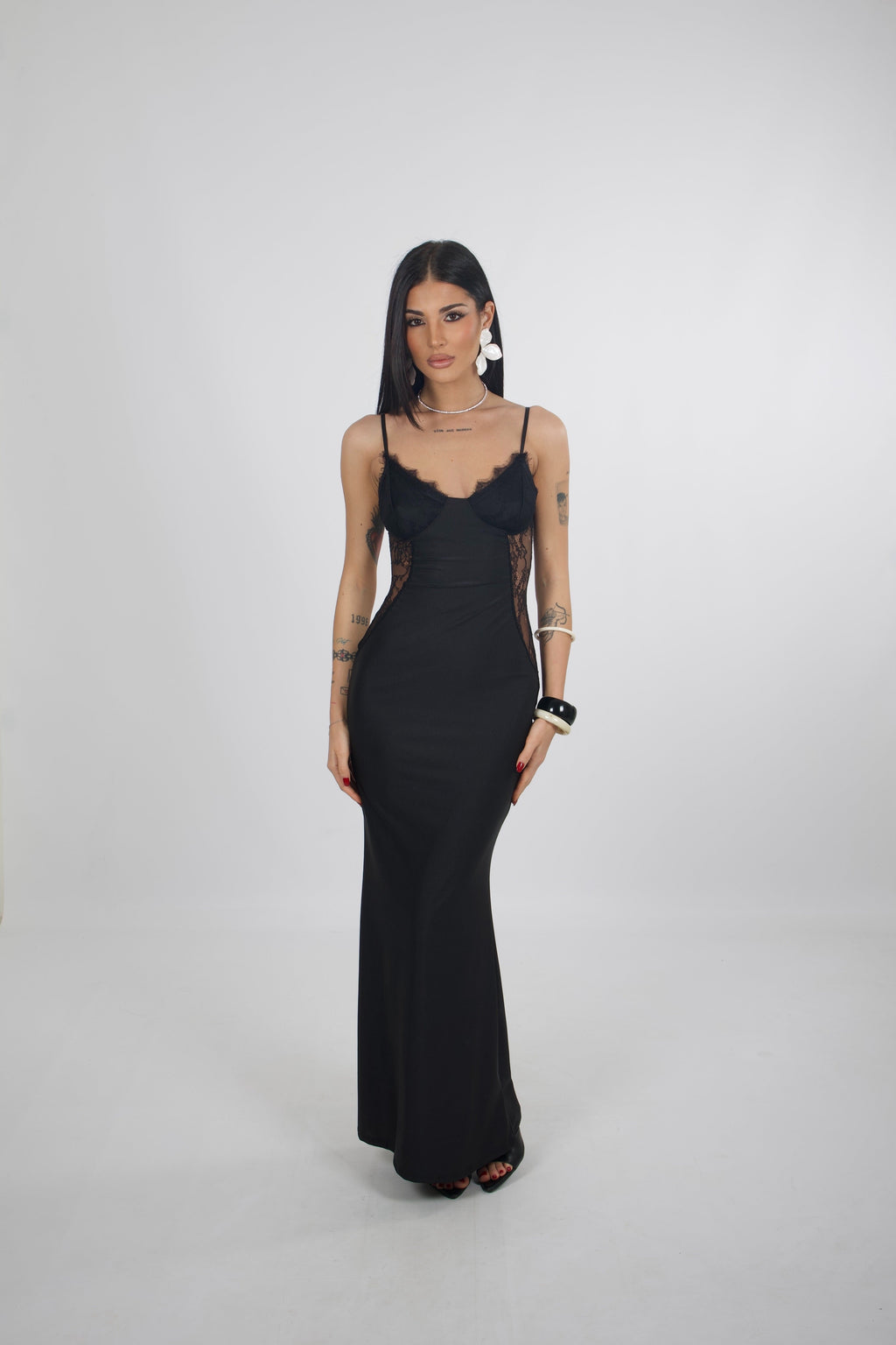 RAQUEL DRESS PRE-ORDER SHIPS BY 30/03