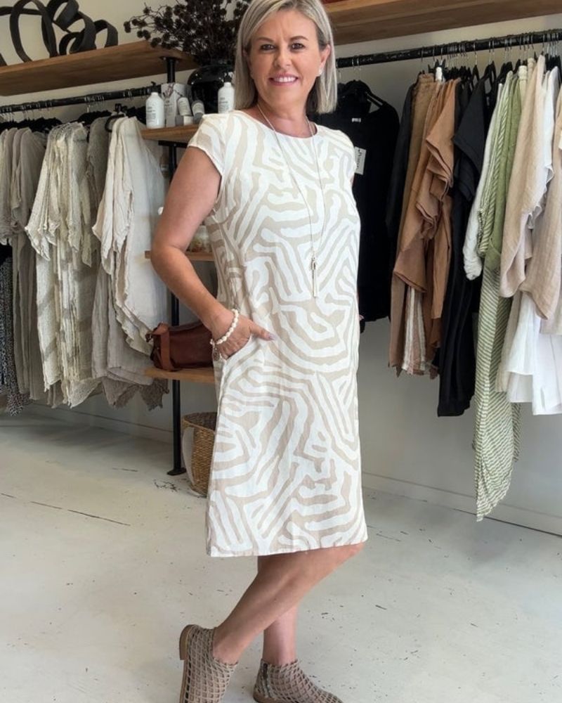Lola | Round neck summer dress