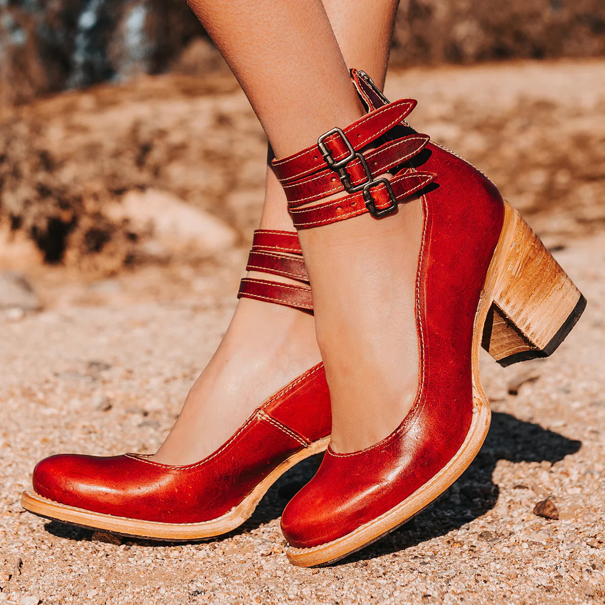 Antiqua | Classic Vintage Heels