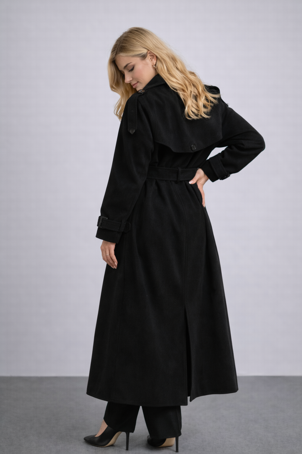 Vivienne | Women's oversized trench coat in a soft wool blend