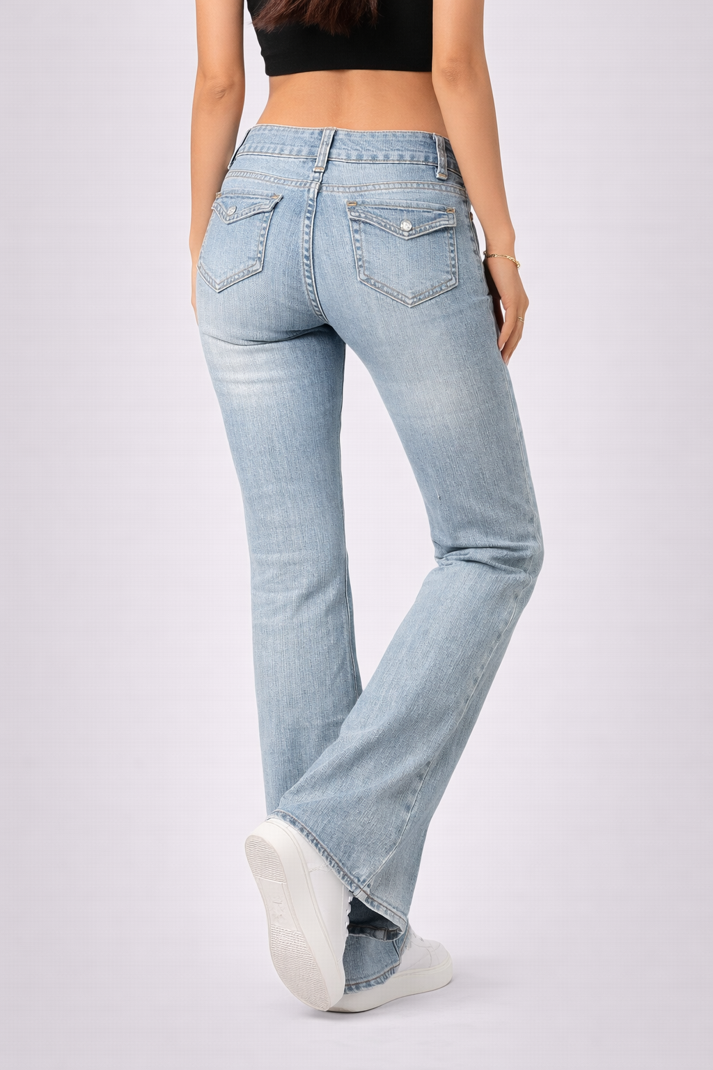 Gabrielle | Low-rise, high-stretch flare jeans