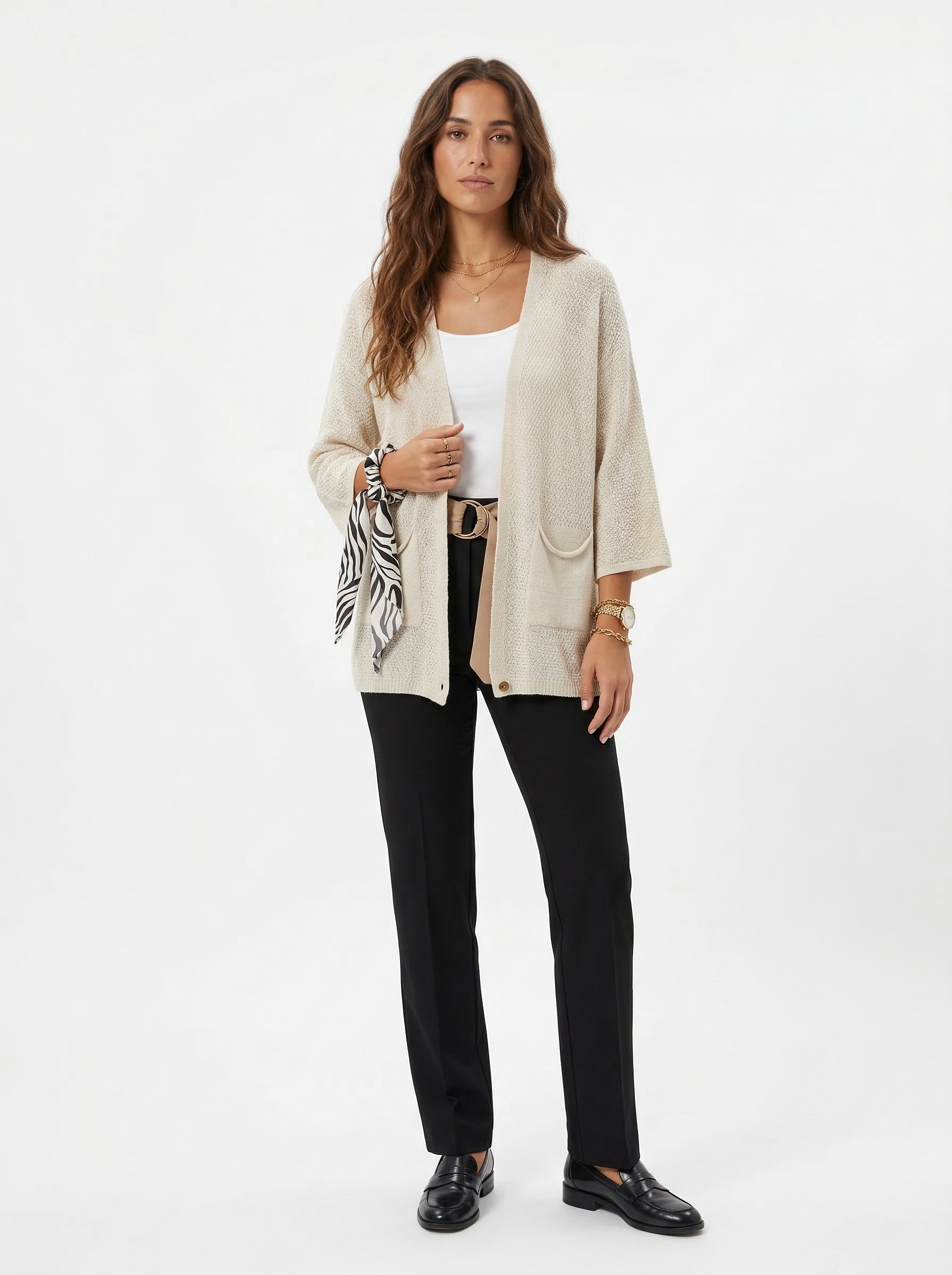 Amanda | Knitted Cardigan for Mid-Season