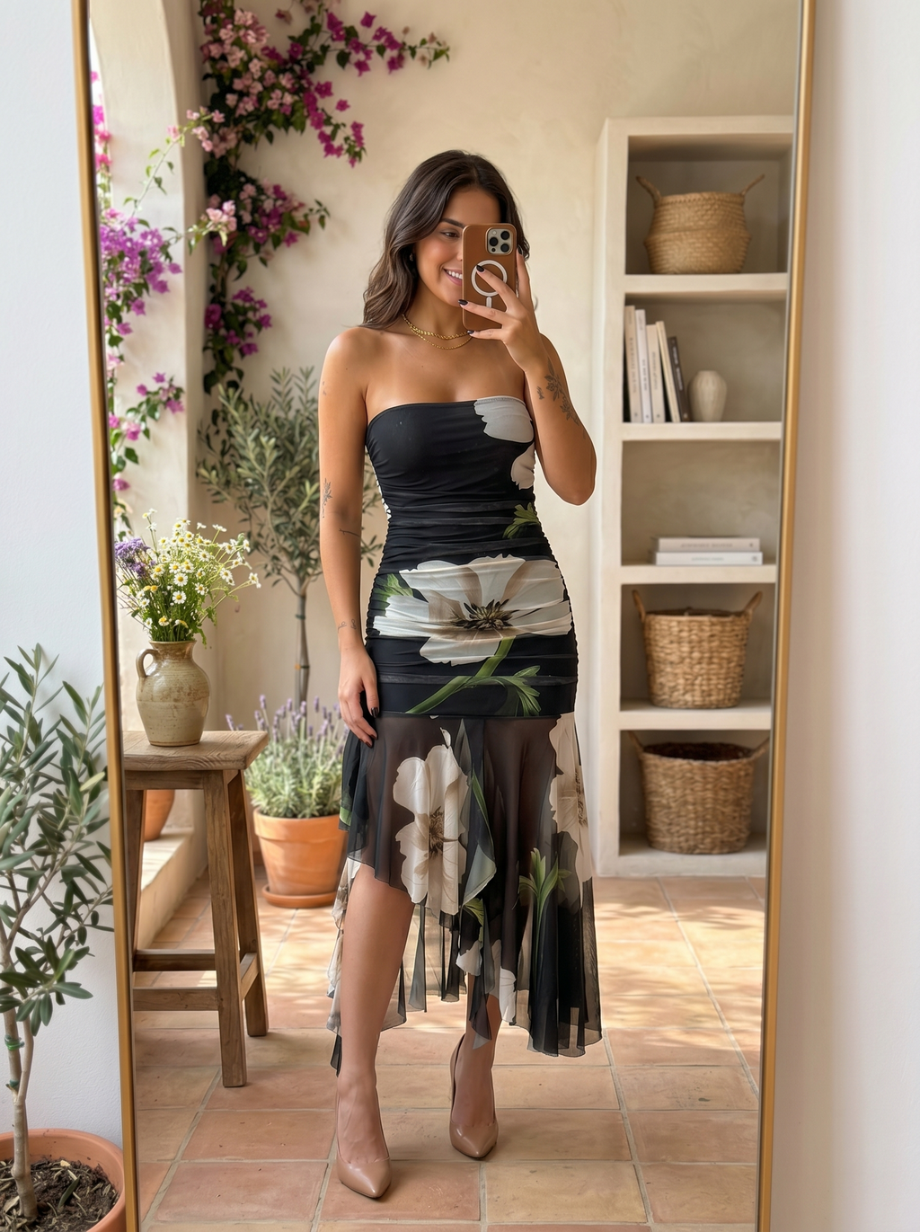 Helena | Black dress with floral print