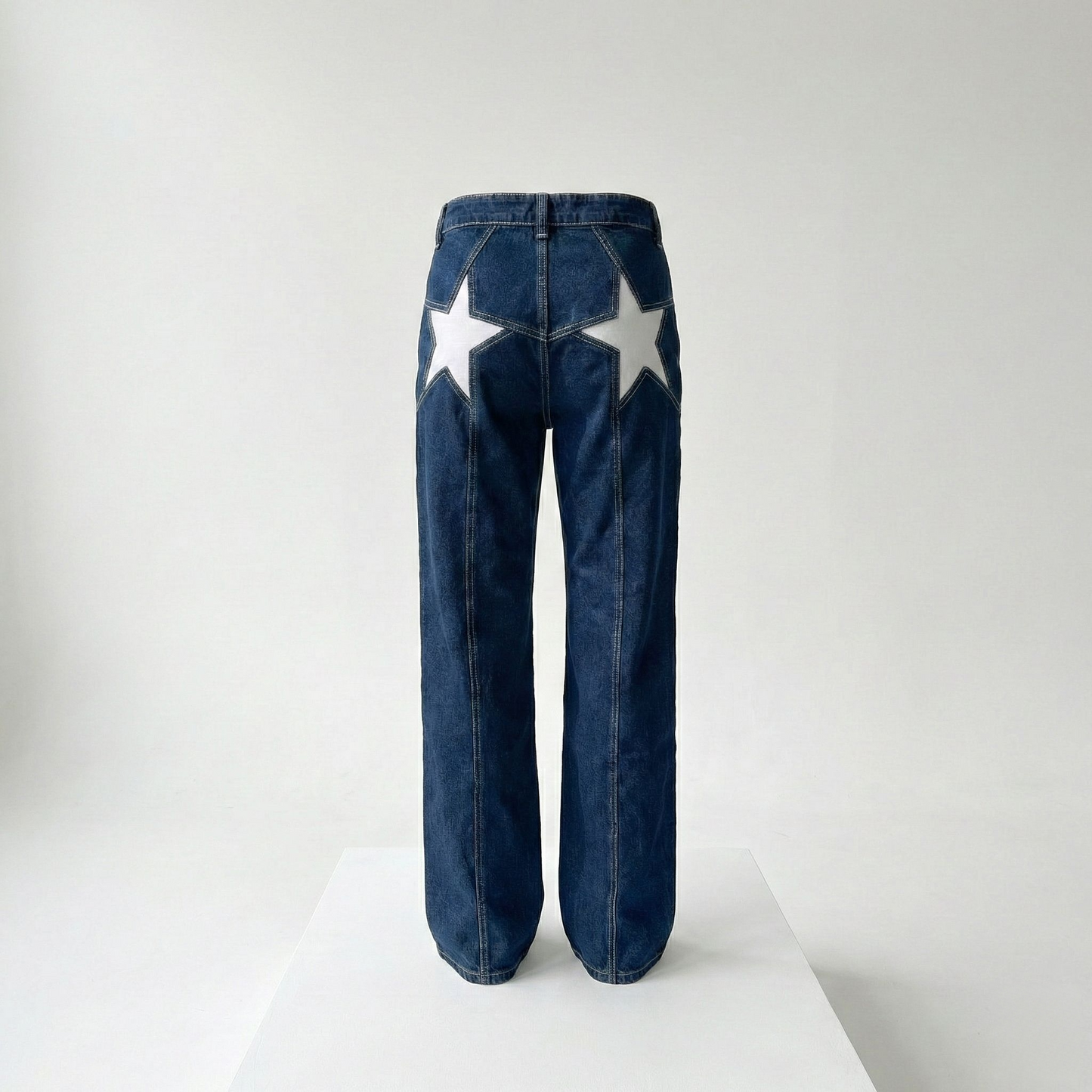 Estrella | Pantalón campana con estrellas bordadas