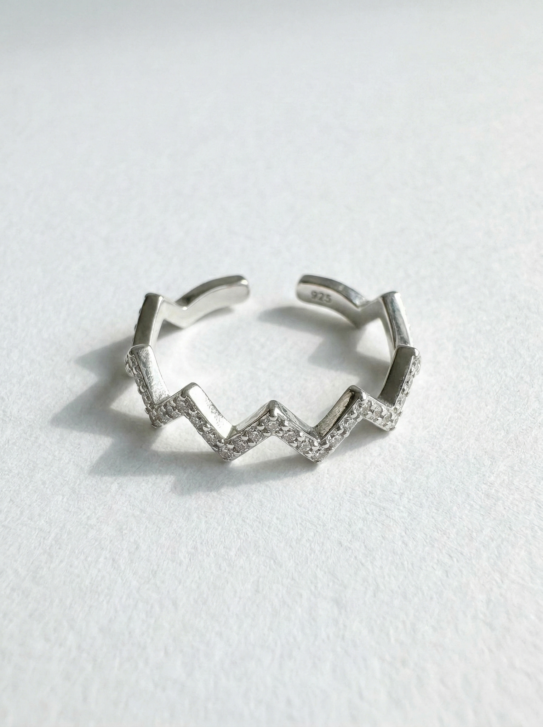 Martina Zigzag Gemstone Ring