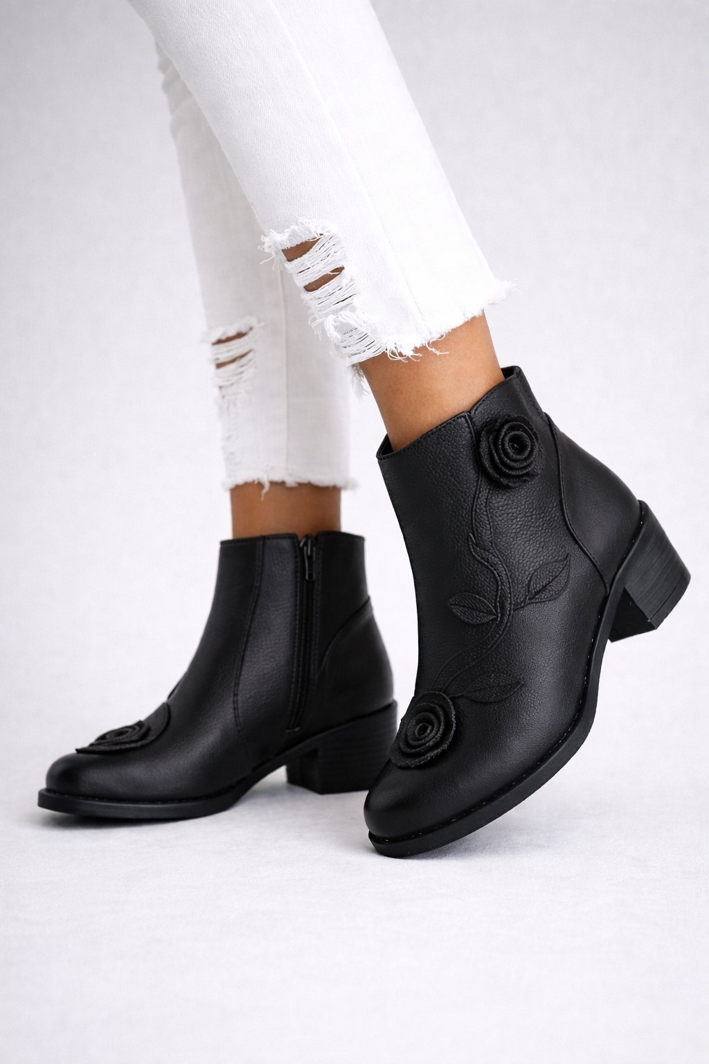 Lydia| Botas Martin de Cuero con Tacón Medio