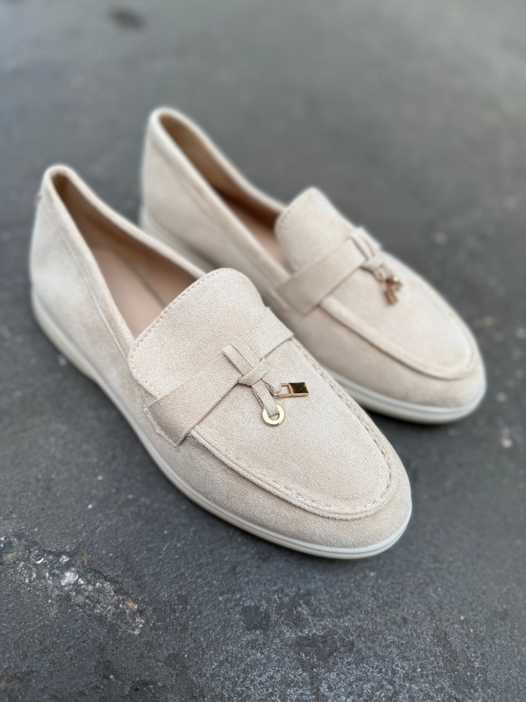 Chloe | Beige Loafers