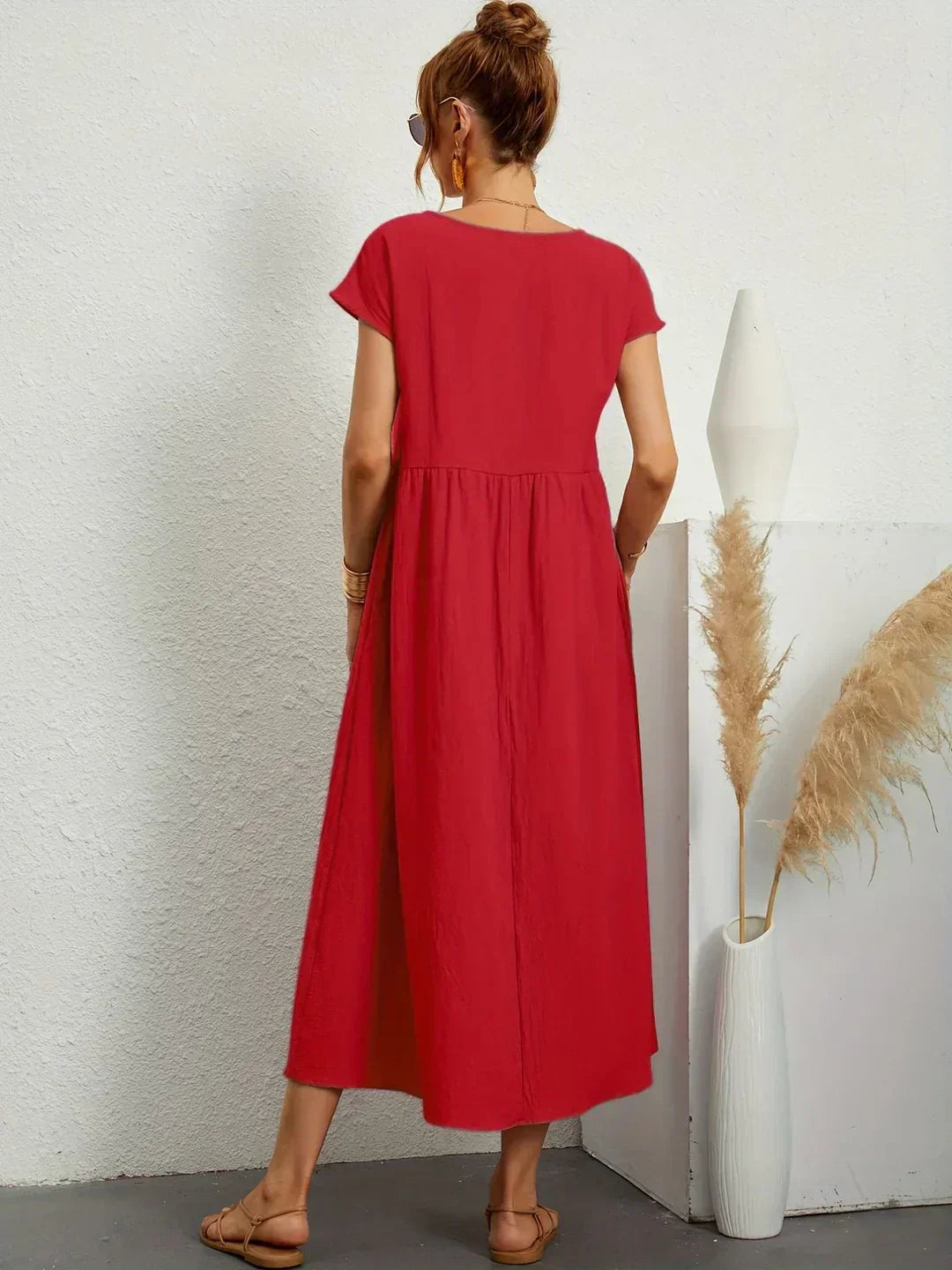 Gabriela | Vestido midi fluido atemporal
