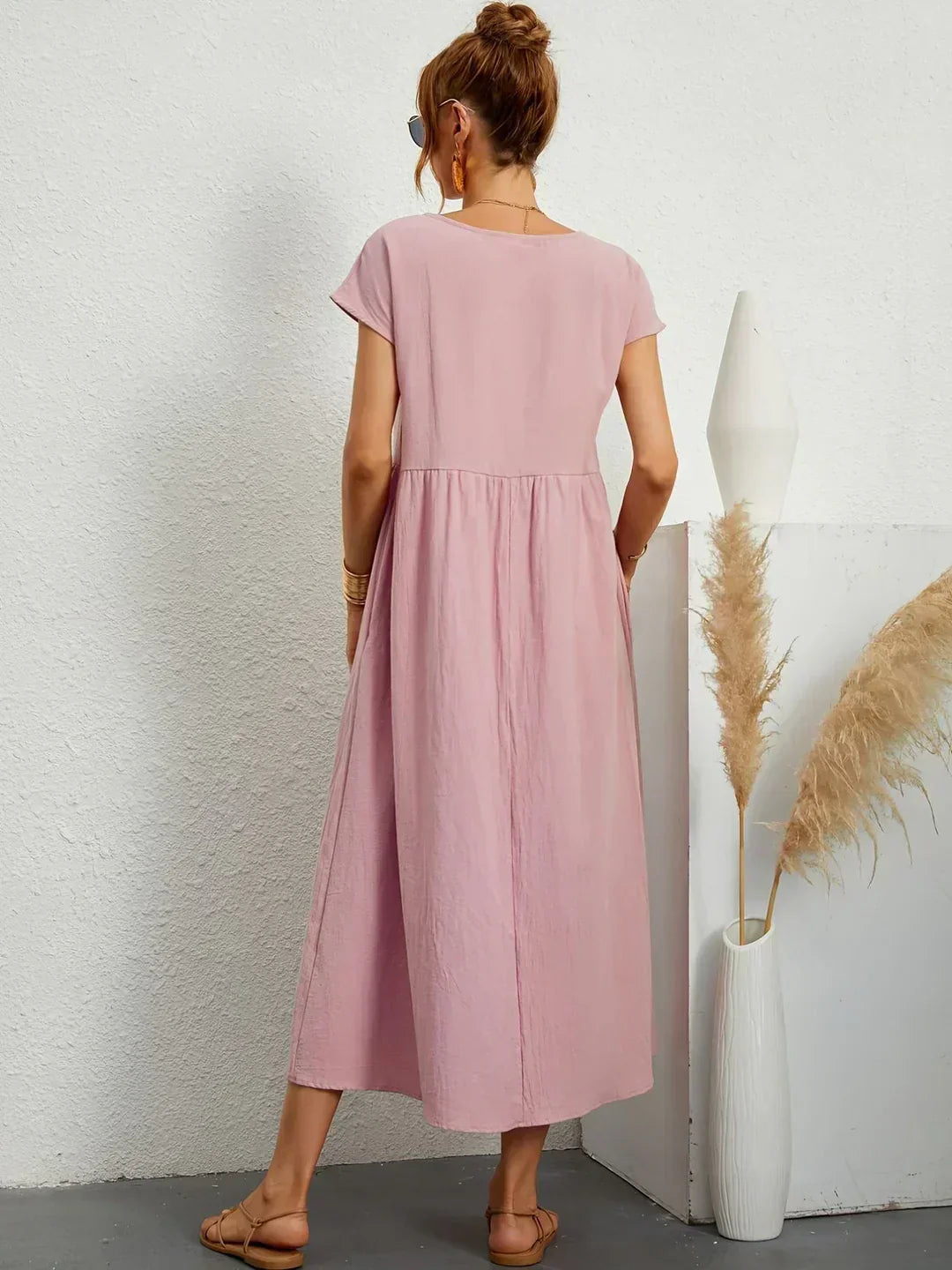 Gabriela | Vestido midi fluido atemporal