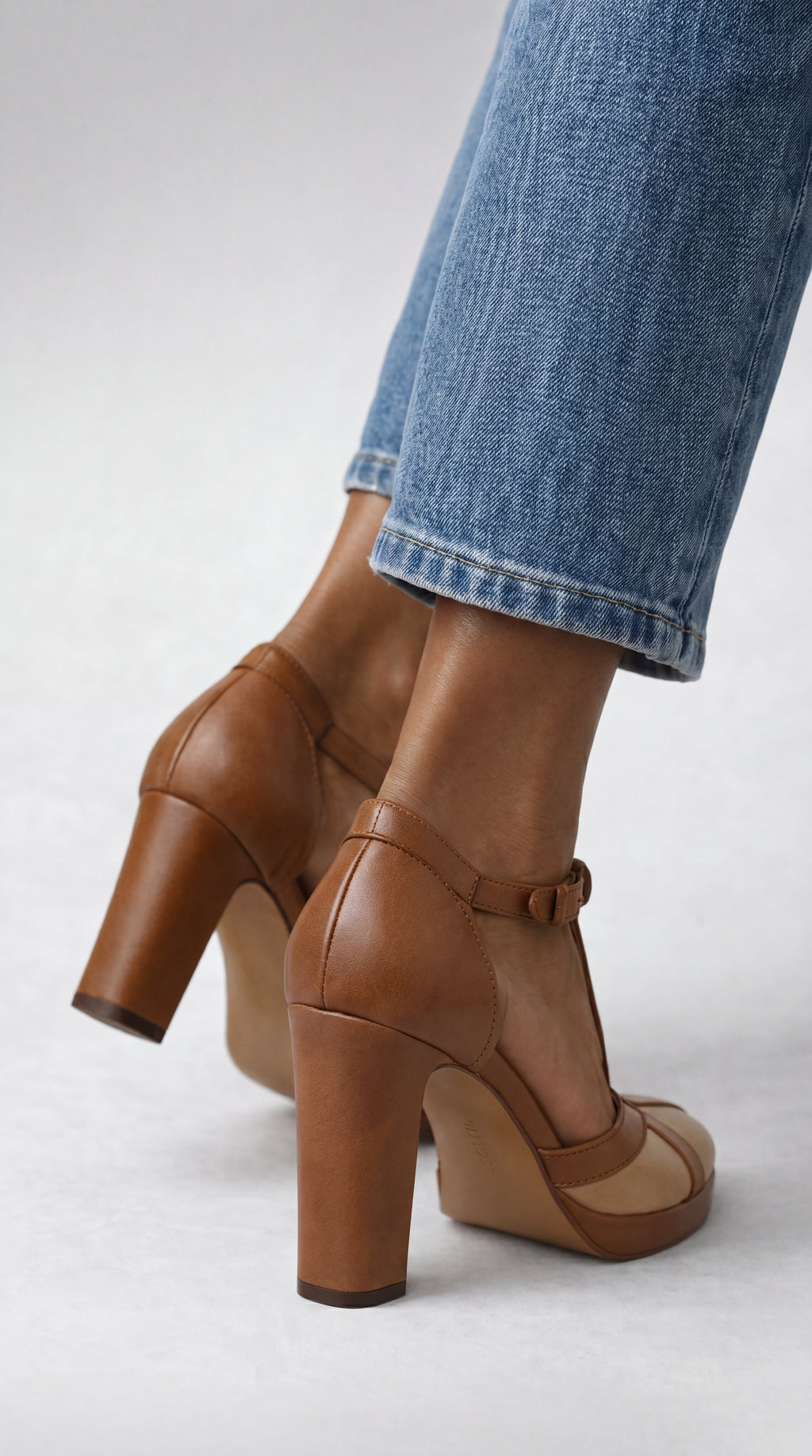 Malena — Retro high heels, elegant and with ergonomic support