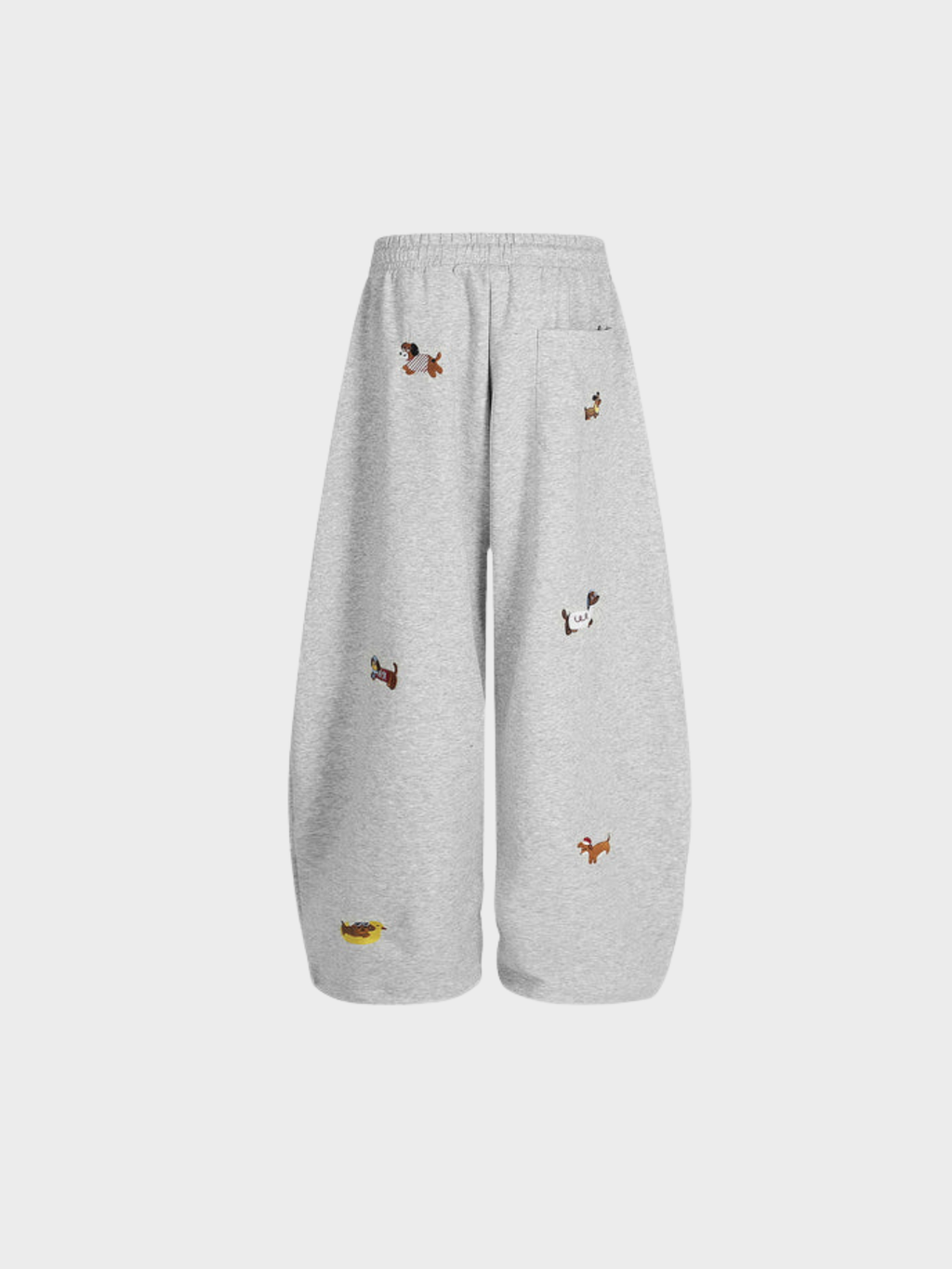 Carol | Barrel joggers with embroidered dogs