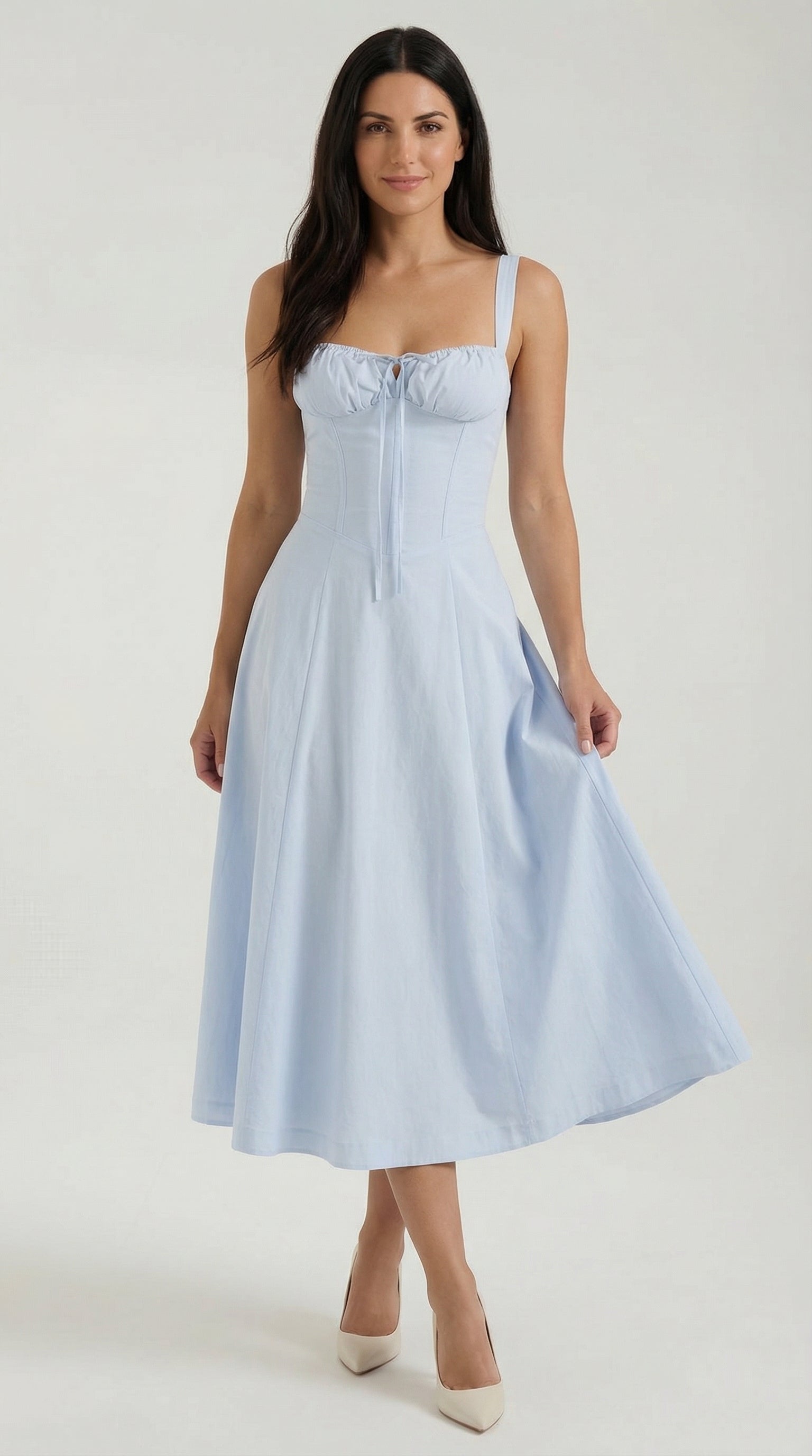 Jade-colored midi dress with laces