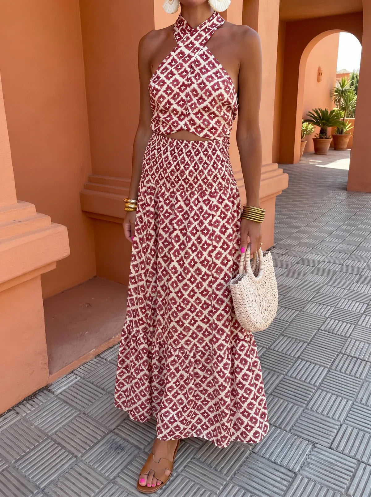 Conjunto Leyre Sofisticación Off-Shoulder y Volantes en Cascada