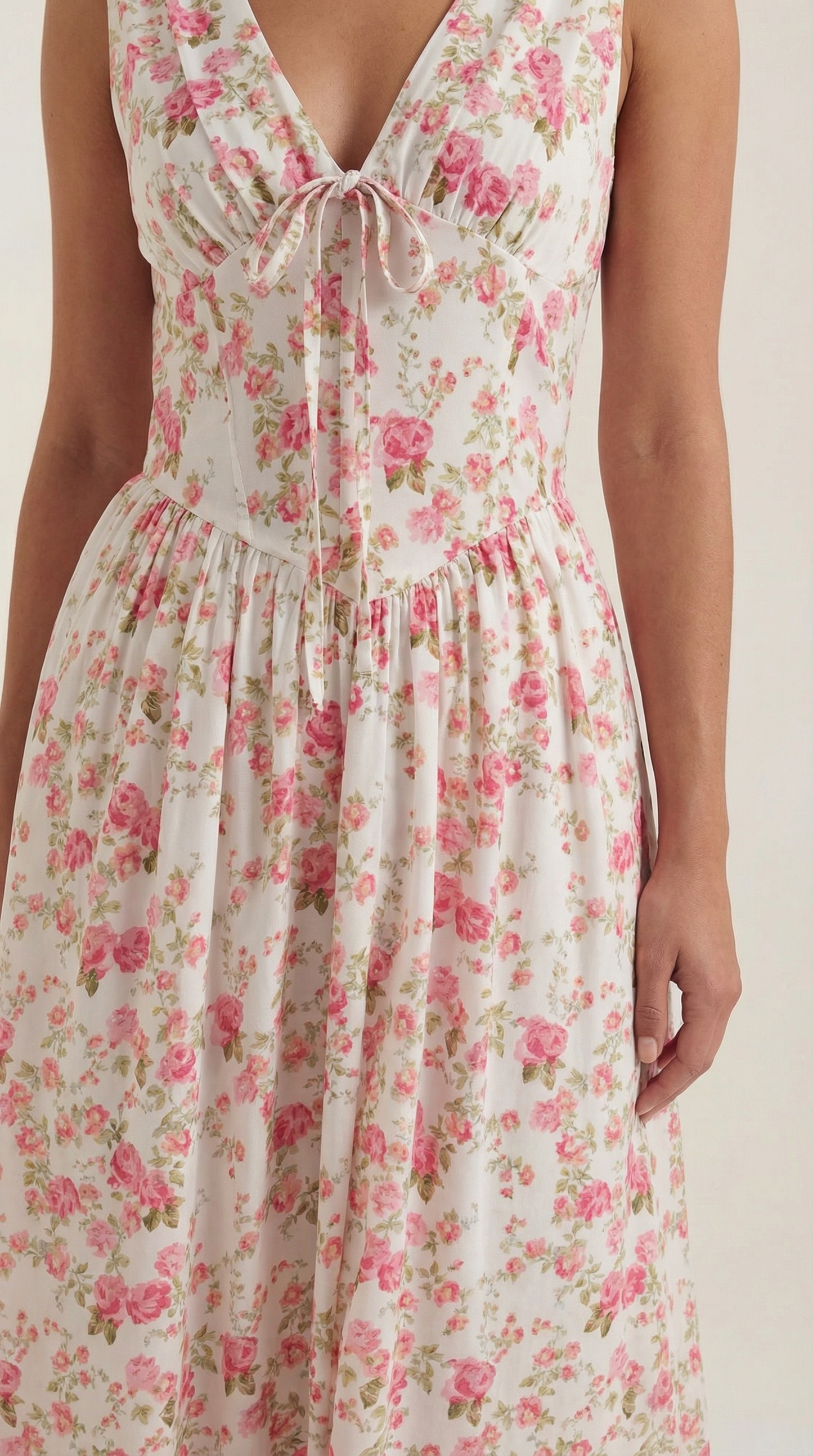 Cassiopeia | Vestido midi con escote en V